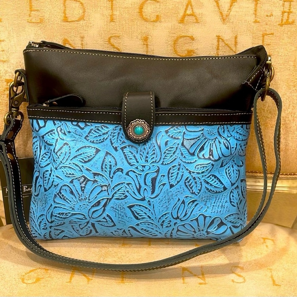 MYRA-FENNINGTON LEATHER BAG IN BLUE